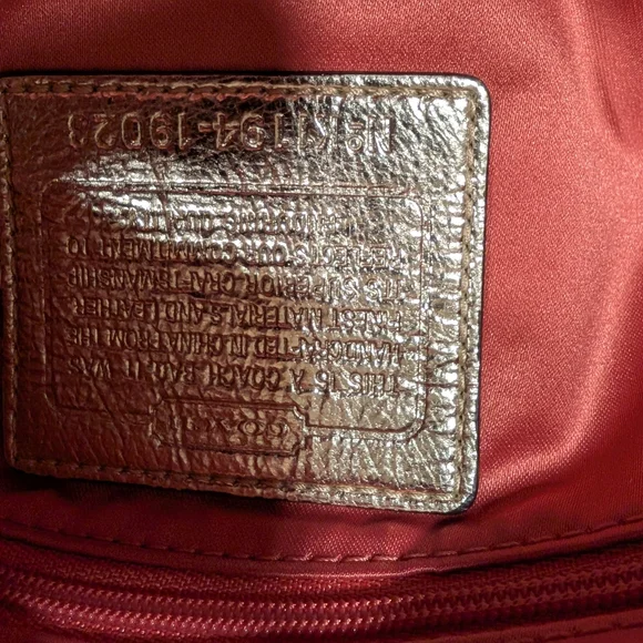 Coach Poppy Dream Signature C Glam Shoulder Tote Bag NWT - Picture 8 of 8